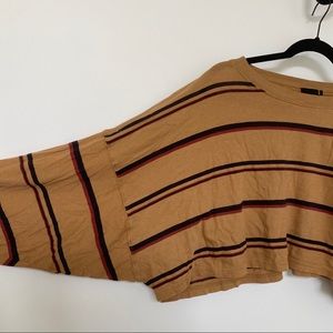 UO Ella Long Sleeve Cropped Tee